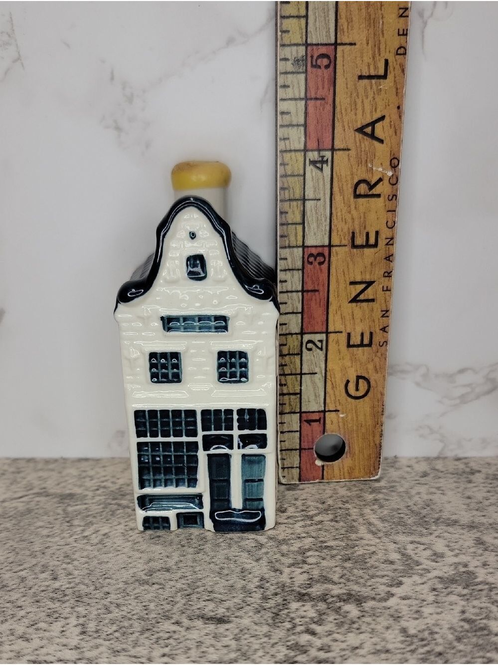 Vintage BOLS KLM delft blue #2 Royal Distilleries Miniature Dutch bottle - Picture 8 of 10